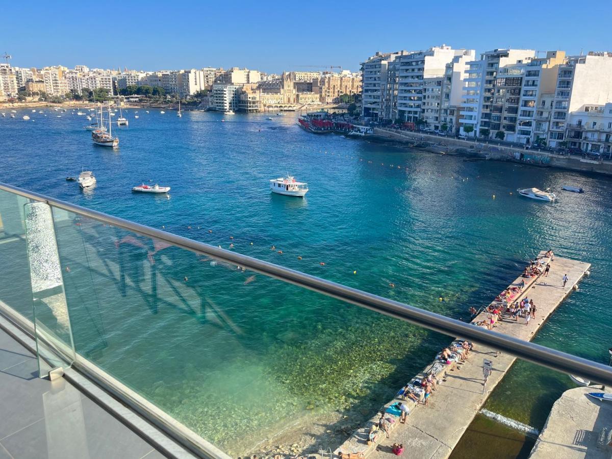 Seafront Two Bedroom Apartment Saint Julian's Exterior photo